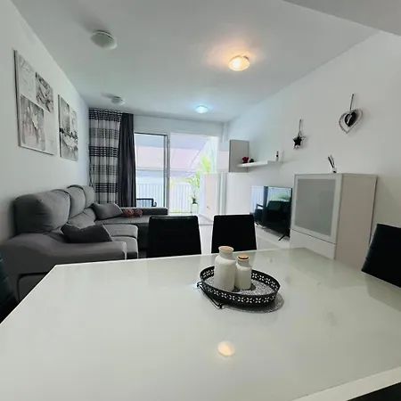El Tesoro, Beautiful, Two Bedrooms Tenerife Sur Διαμέρισμα Costa Adeje (Tenerife)