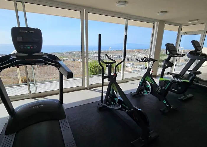 Apartment El Tesoro, Beautiful, Two Bedrooms Tenerife Sur *